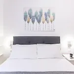 Chiaia Boutique Flat On Pedestrian Area By Napoliapartments