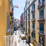 Apartamento Chiaia Boutique Flat On Pedestrian Area By Napoliapartments *