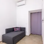 Apartamento Chiaia Boutique Flat On Pedestrian Area By Napoliapartments Nápoles