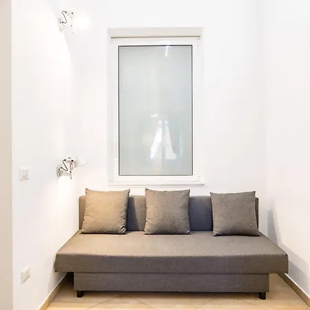Chiaia Boutique Flat On Pedestrian Area By Napoliapartments Appartement