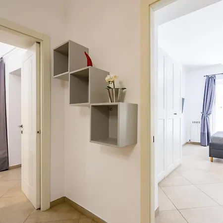 Appartement Chiaia Boutique Flat On Pedestrian Area By Napoliapartments *