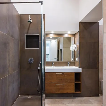 Chiaia Boutique Flat On Pedestrian Area By Napoliapartments Naples