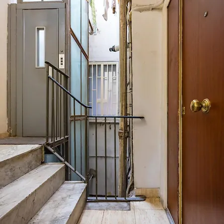 Chiaia Boutique Flat On Pedestrian Area By Napoliapartments Appartement *