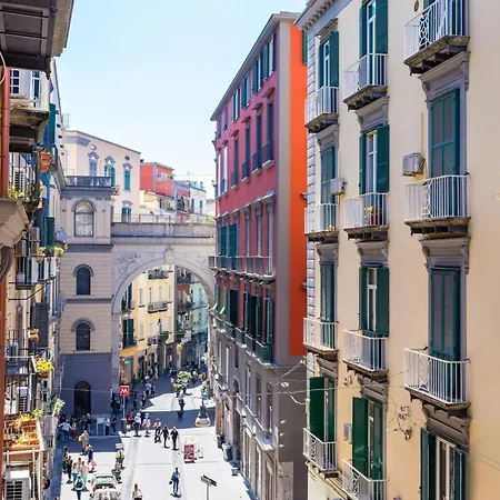 Chiaia Boutique Flat On Pedestrian Area By Napoliapartments Appartement *