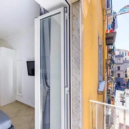 Chiaia Boutique Flat On Pedestrian Area By Napoliapartments Appartement Naples